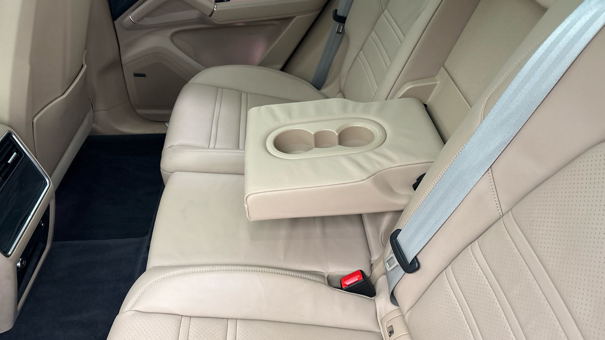 Used Porsche Cayenne 2022 for sale - 77342444: Photo 9