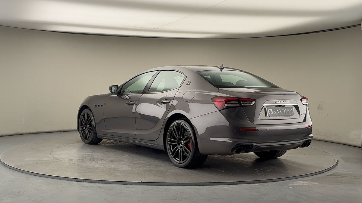 Used Maserati Ghibli 2022 for sale - 77548014: Photo 2