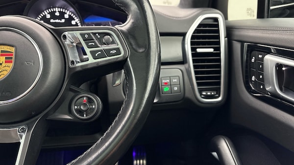 Used Porsche Cayenne 2021 for sale - 75222074: Photo 14