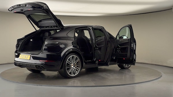 Used Porsche Cayenne 2021 for sale - 75222074: Photo 59