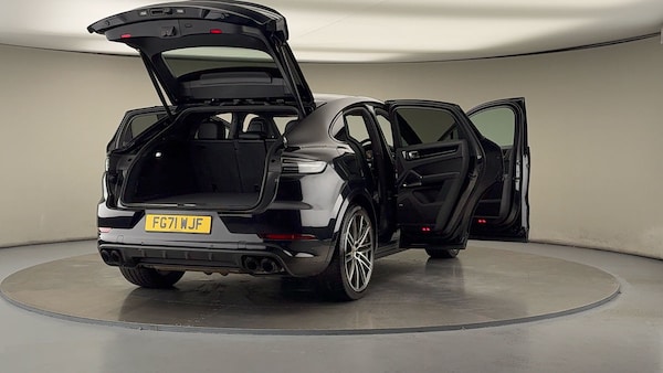 Used Porsche Cayenne 2021 for sale - 75222074: Photo 60