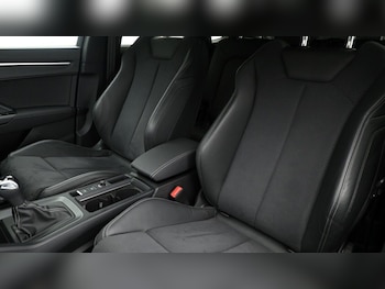 Used Audi Q3 2023 for sale - 75574909: Photo