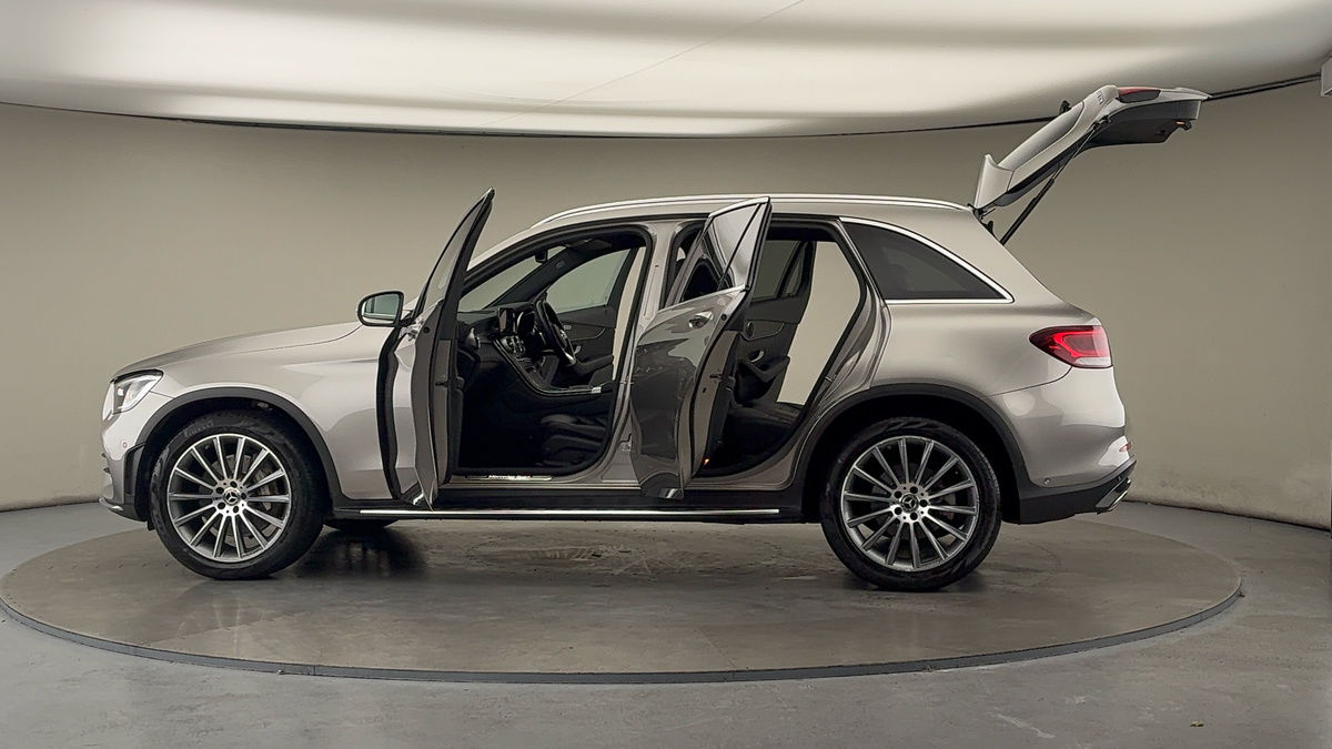 Used Mercedes-Benz GLC 2020 for sale - 76387106: Photo 46