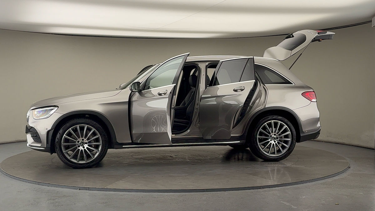 Used Mercedes-Benz GLC 2020 for sale - 76387106: Photo 47