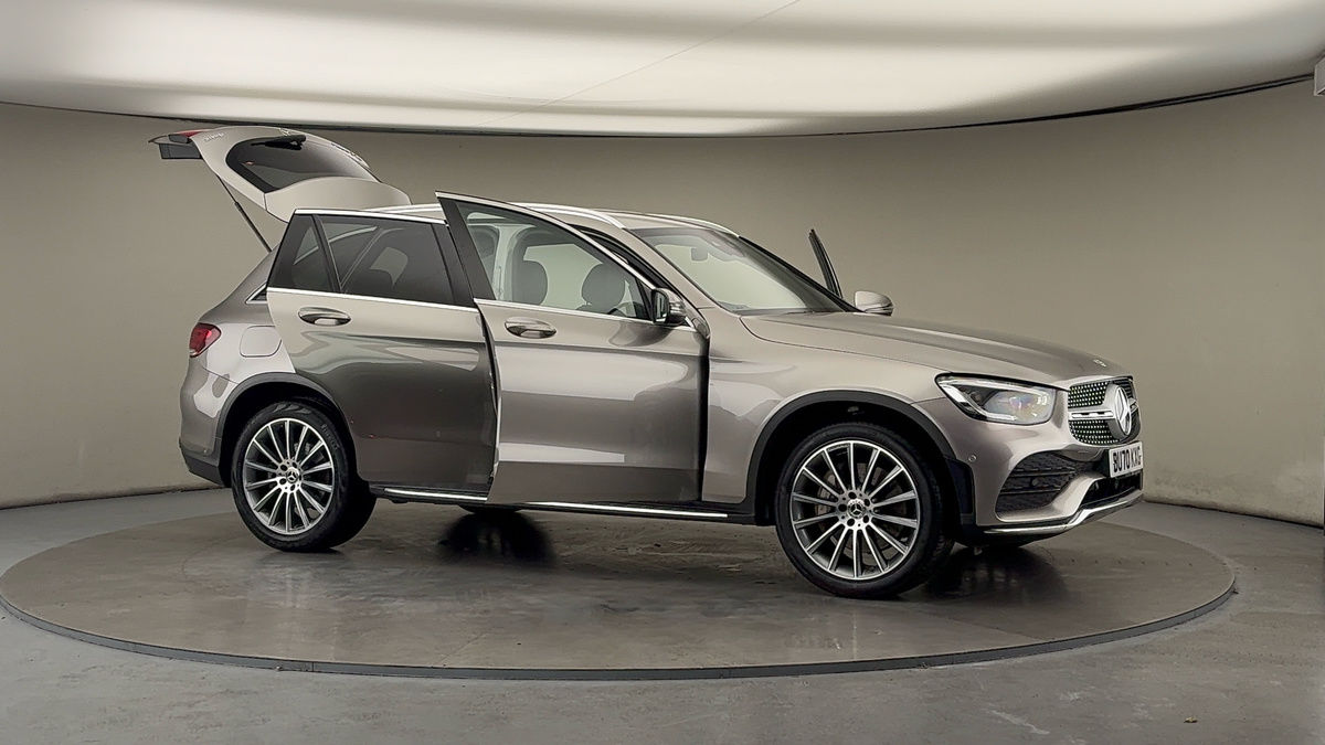 Used Mercedes-Benz GLC 2020 for sale - 76387106: Photo 54