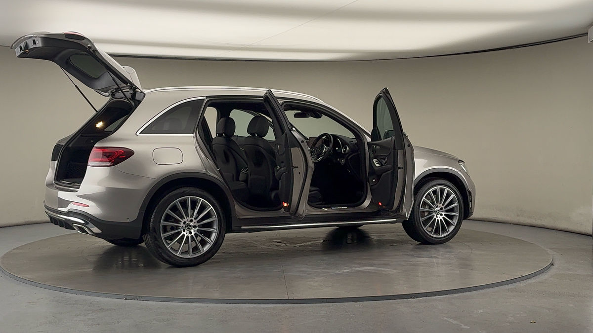 Used Mercedes-Benz GLC 2020 for sale - 76387106: Photo 57