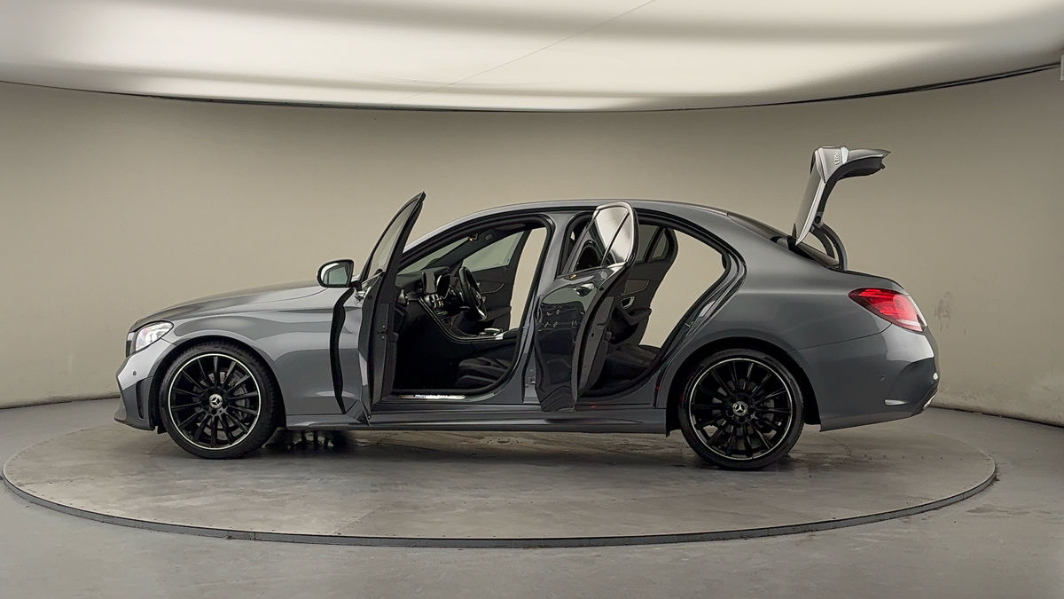 Used Mercedes-Benz C Class 2021 for sale - 77494459: Photo 46