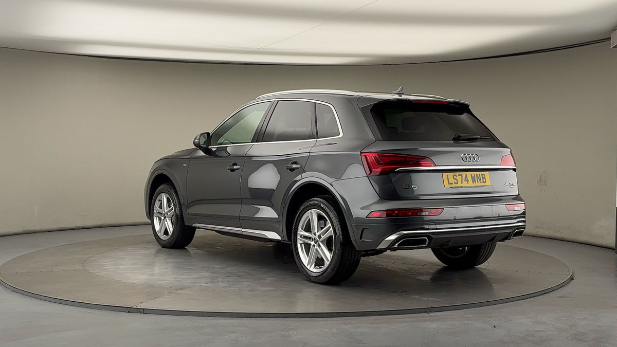Used Audi Q5 2024 for sale - 76821438: Photo 2