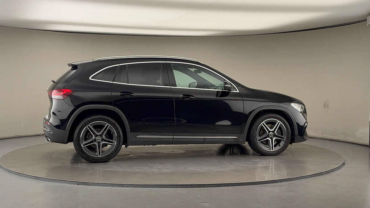 Used Mercedes-Benz GLA 2021 for sale - 76497105: Photo 49