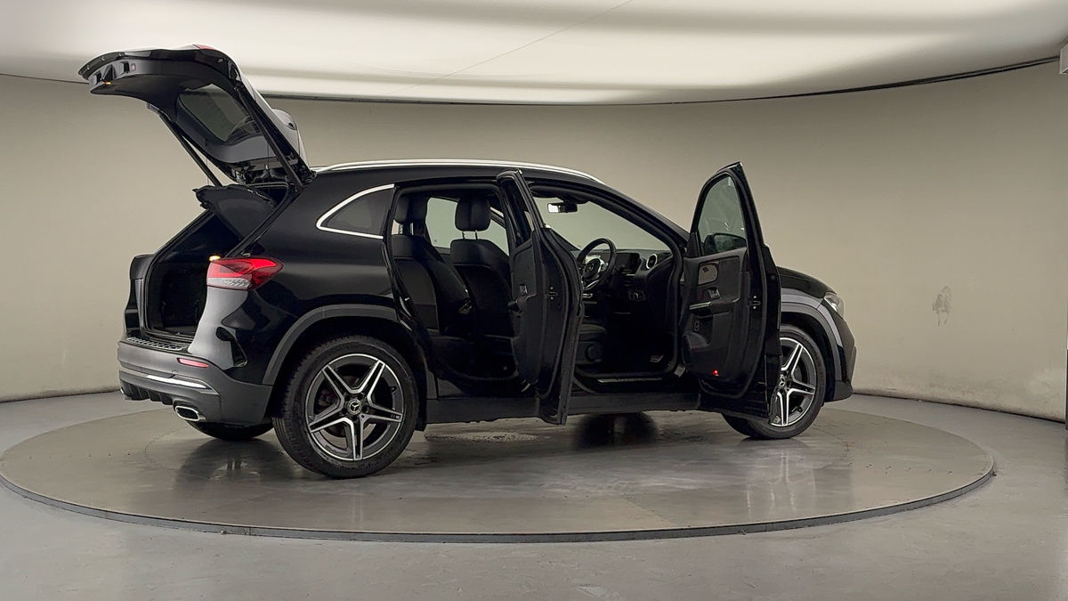 Used Mercedes-Benz GLA 2021 for sale - 76497105: Photo 69