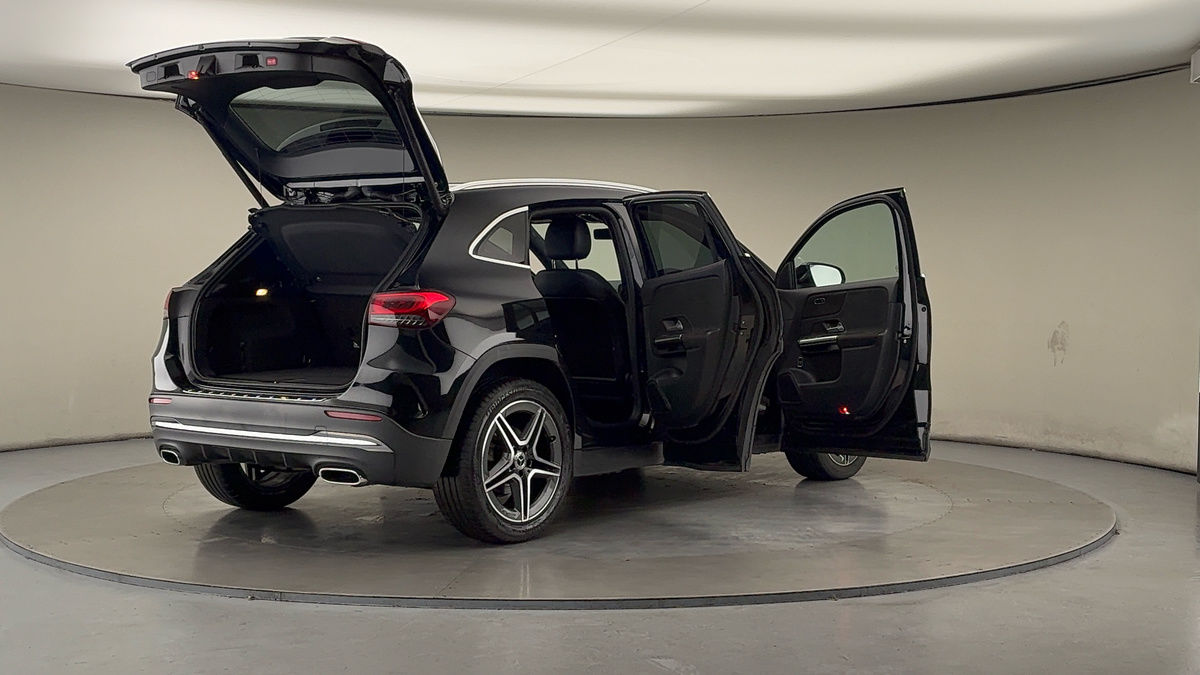 Used Mercedes-Benz GLA 2021 for sale - 76497105: Photo 70