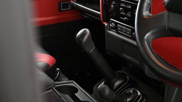 Used Land Rover Defender 90 2015 for sale - 74092903: Photo 13