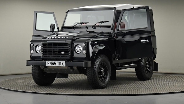 Used Land Rover Defender 90 2015 for sale - 74092903: Photo 9