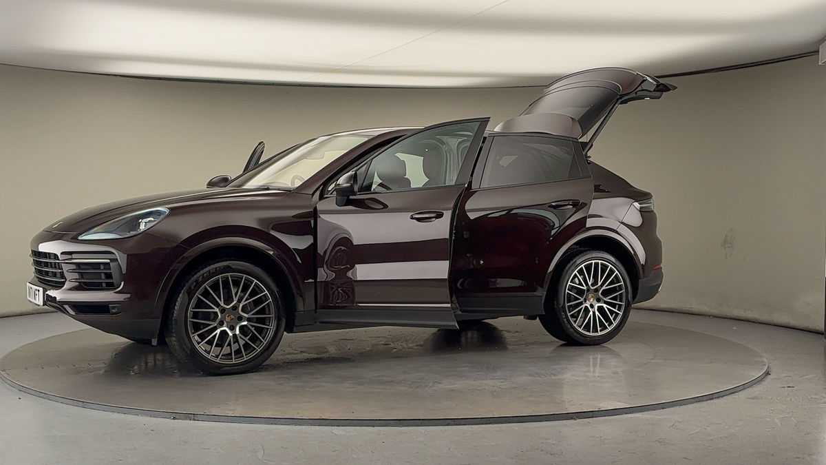 Used Porsche Cayenne 2021 for sale - 76751647: Photo 51