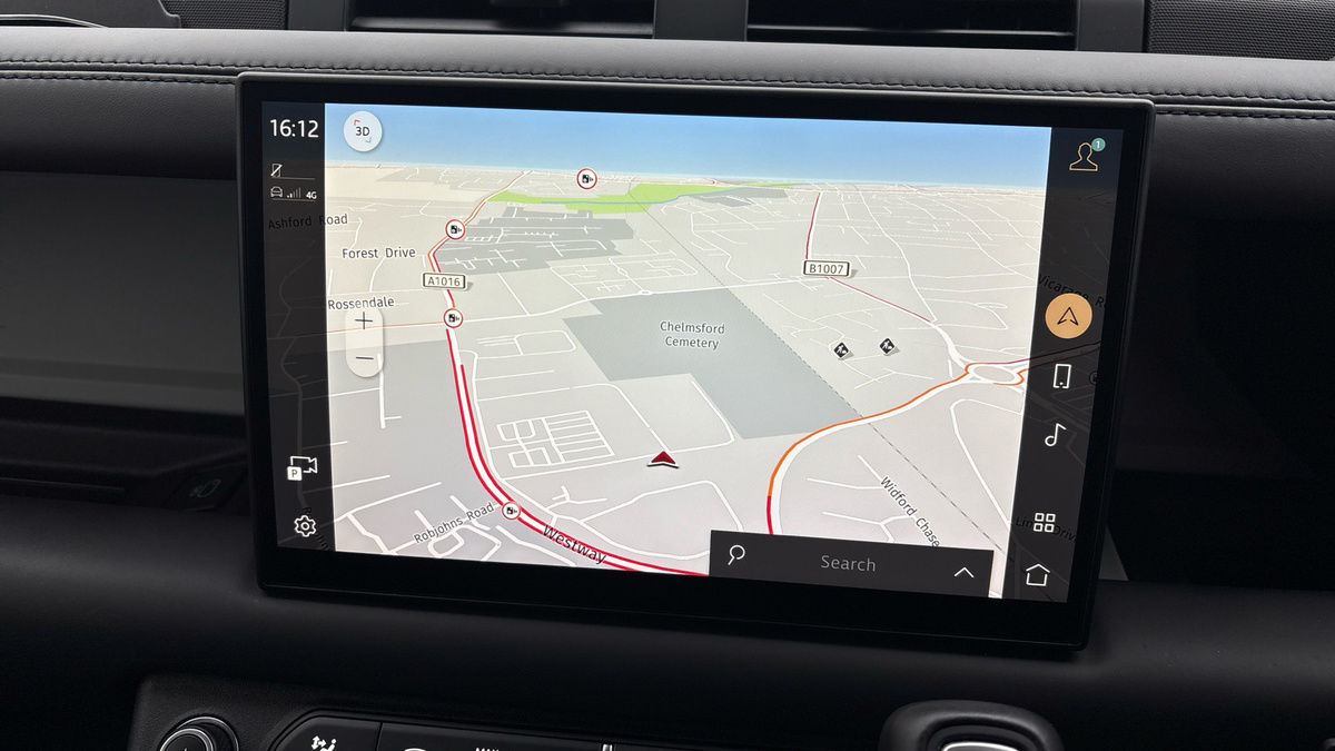 Used Land Rover Defender 90 2023 for sale - 76304646: Photo 17