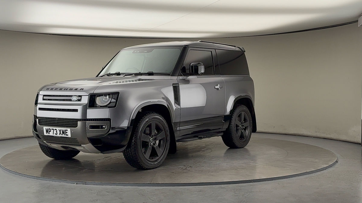 Used Land Rover Defender 90 2023 for sale - 76304646: Photo 31