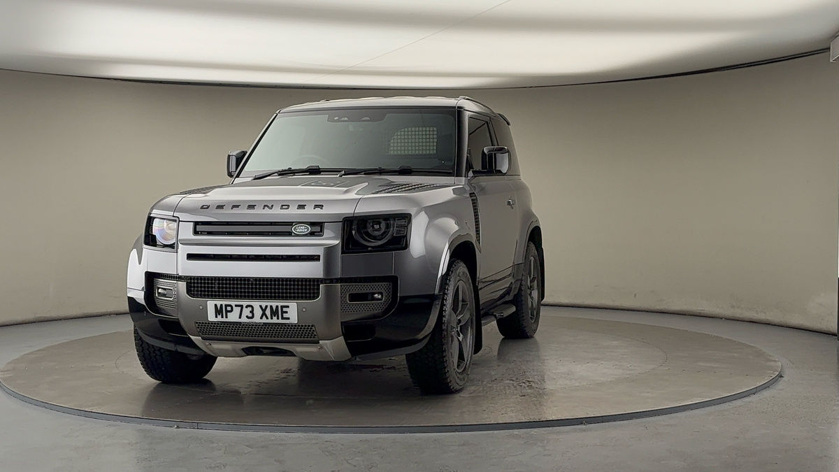 Used Land Rover Defender 90 2023 for sale - 76304646: Photo 32