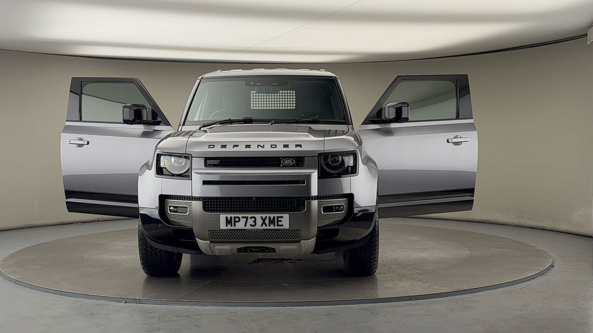 Used Land Rover Defender 90 2023 for sale - 76304646: Photo 52