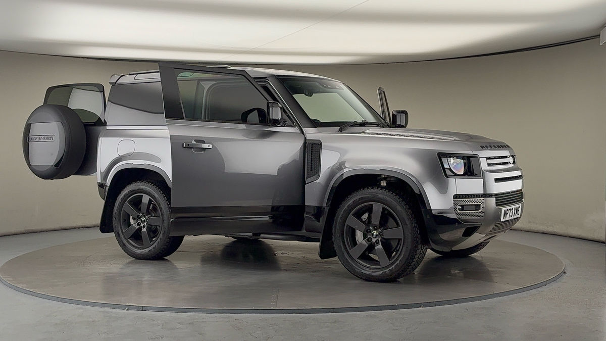 Used Land Rover Defender 90 2023 for sale - 76304646: Photo 55