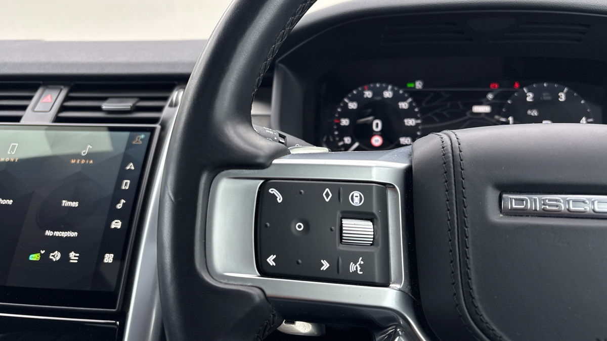 Used Land Rover Discovery 2024 for sale - 77494505: Photo 13