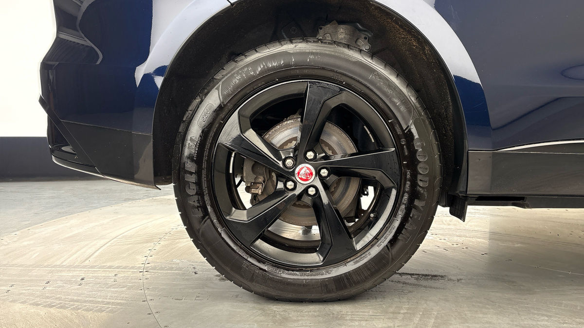 Used Jaguar F-Pace 2022 for sale - 76346209: Photo 10