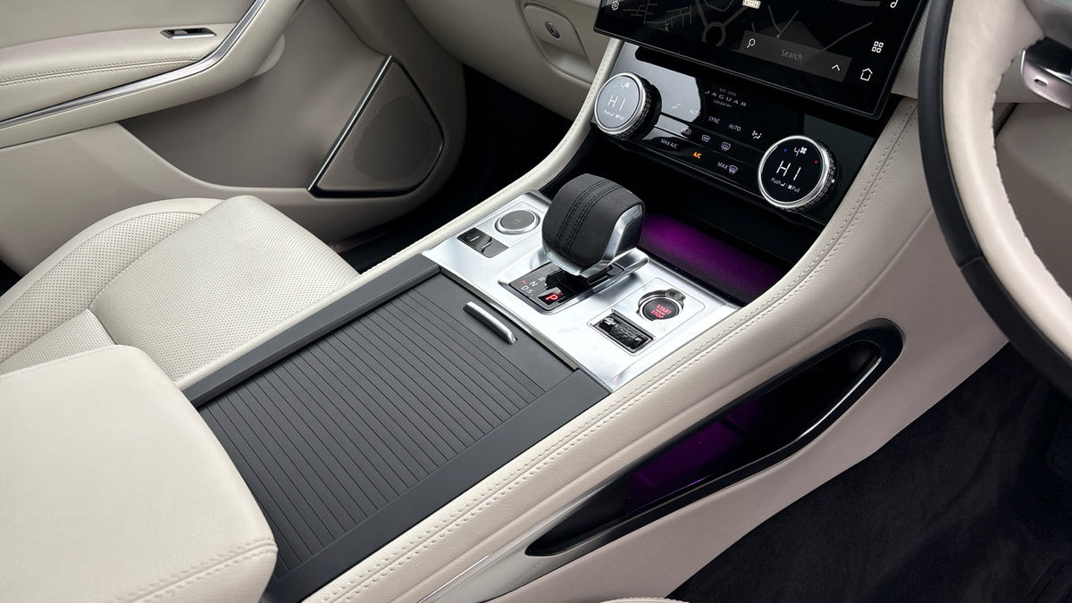 Used Jaguar F-Pace 2022 for sale - 76346209: Photo 18