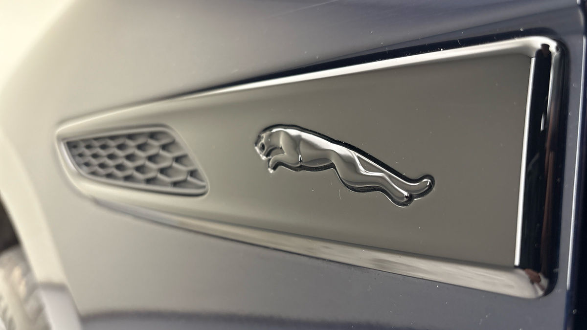 Used Jaguar F-Pace 2022 for sale - 76346209: Photo 26