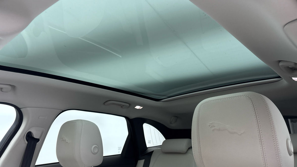 Used Jaguar F-Pace 2022 for sale - 76346209: Photo 6