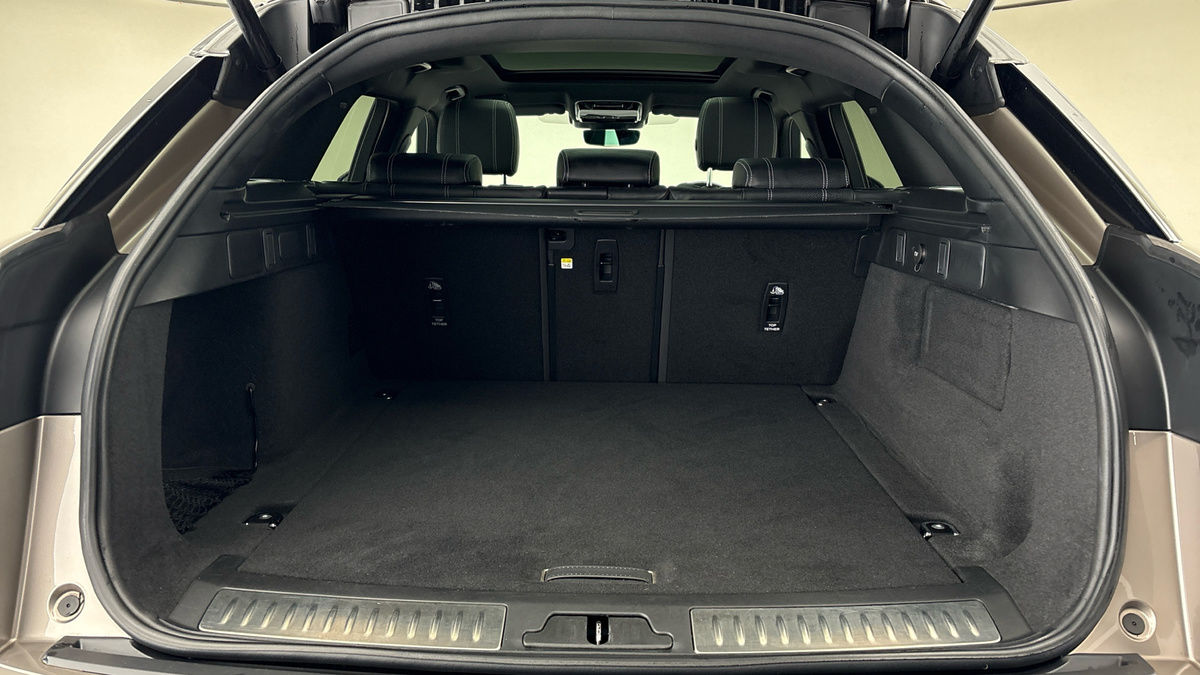 Used Land Rover Range Rover Velar 2021 for sale - 76699136: Photo 11