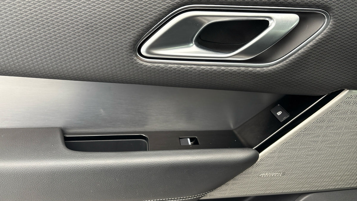 Used Land Rover Range Rover Velar 2021 for sale - 76699136: Photo 19