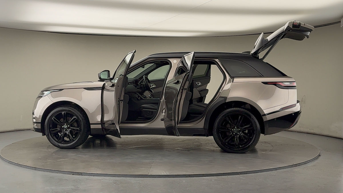 Used Land Rover Range Rover Velar 2021 for sale - 76699136: Photo 46