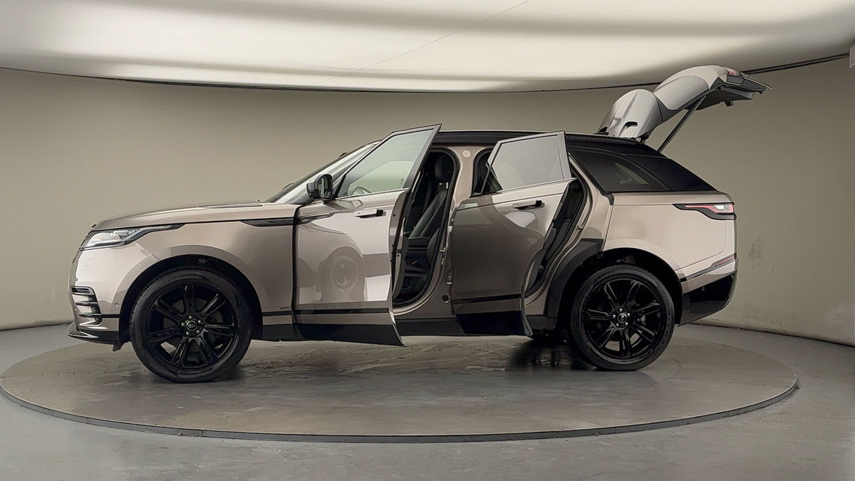 Used Land Rover Range Rover Velar 2021 for sale - 76699136: Photo 47