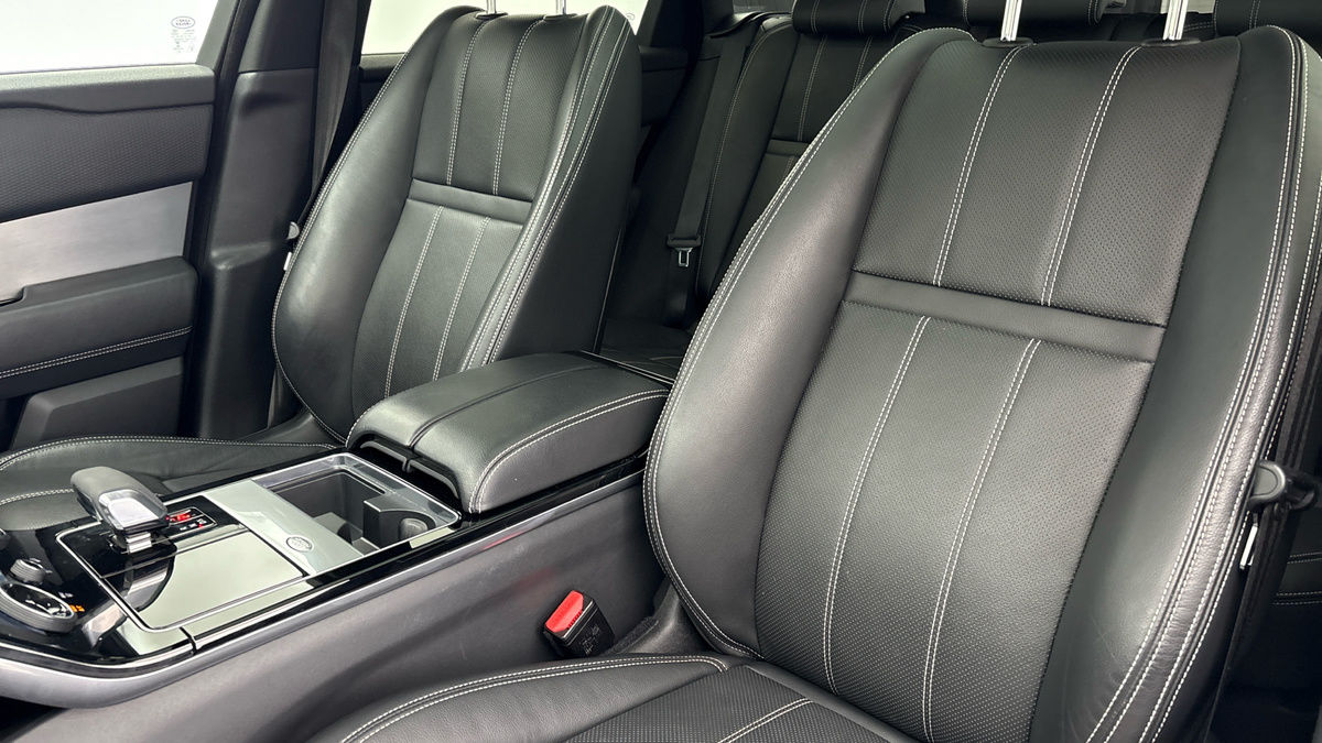 Used Land Rover Range Rover Velar 2021 for sale - 76699136: Photo 7