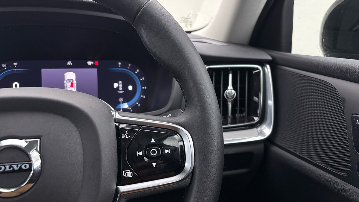 Used Volvo S60 2023 for sale - 76292343: Photo 14