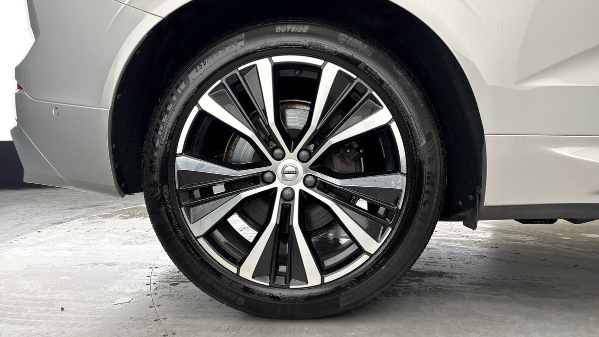 Used Volvo XC60 2023 for sale - 78004131: Photo 10