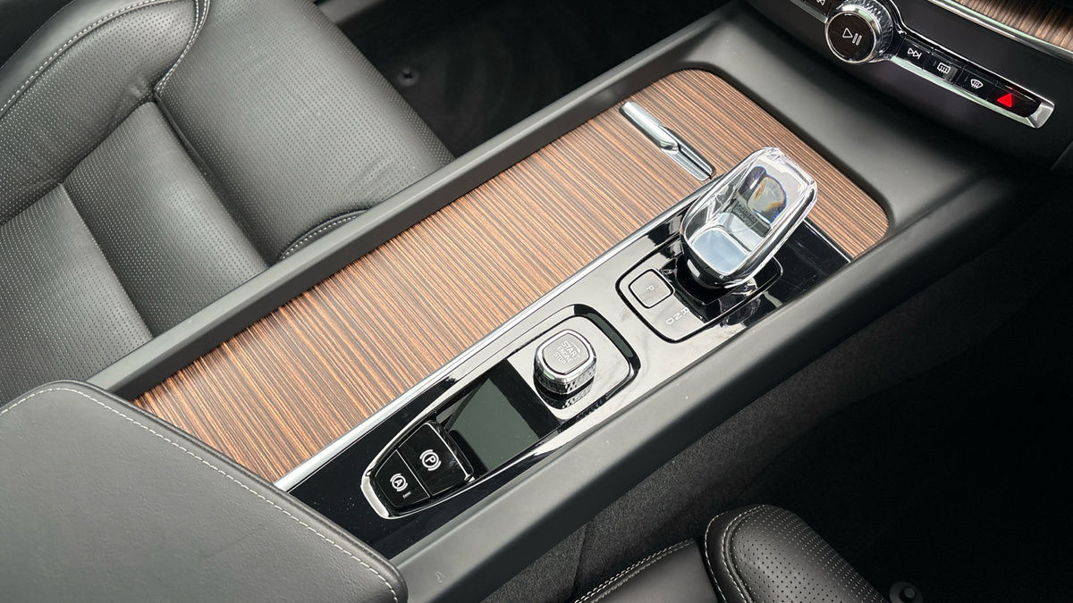 Used Volvo XC60 2023 for sale - 78004131: Photo 18