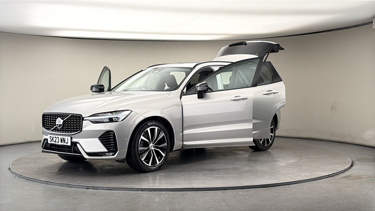 Used Volvo XC60 2023 for sale - 78004131: Photo 22