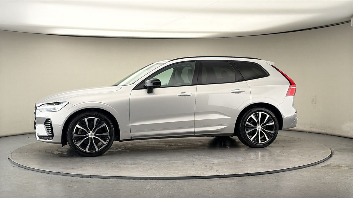 Used Volvo XC60 2023 for sale - 78004131: Photo 30