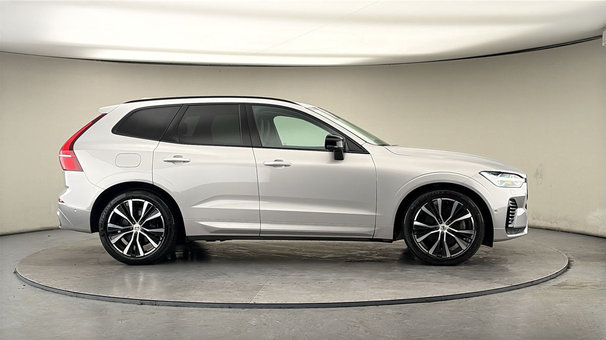 Used Volvo XC60 2023 for sale - 78004131: Photo 38