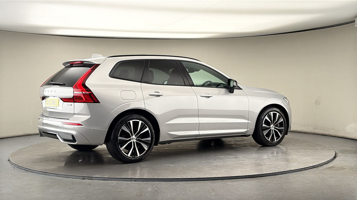 Used Volvo XC60 2023 for sale - 78004131: Photo 40
