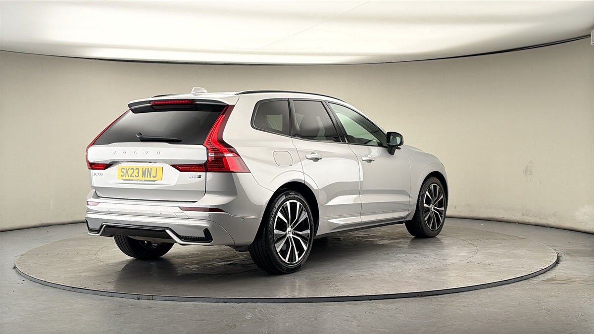 Used Volvo XC60 2023 for sale - 78004131: Photo 41