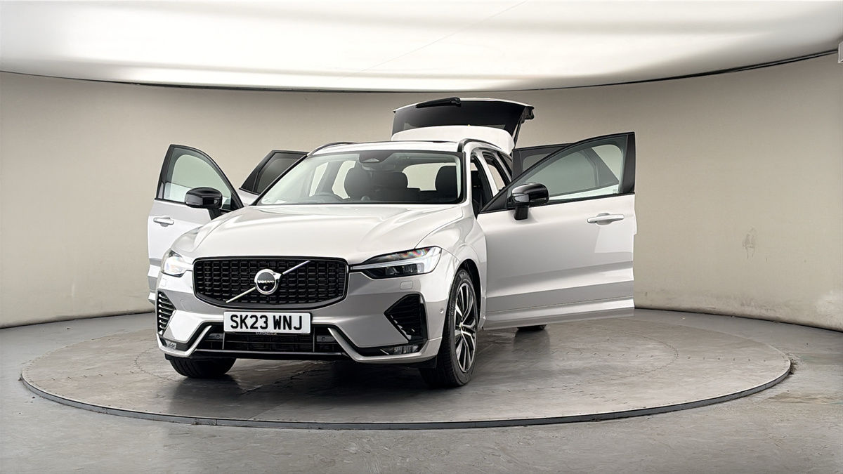 Used Volvo XC60 2023 for sale - 78004131: Photo 52