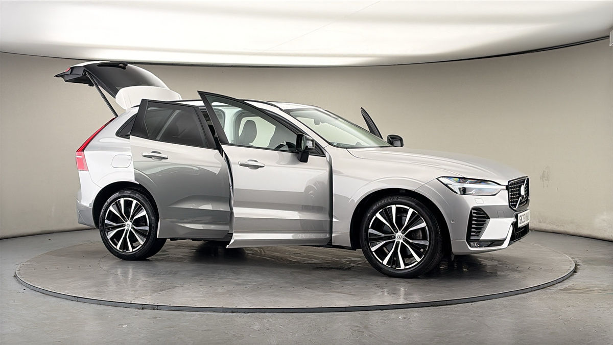 Used Volvo XC60 2023 for sale - 78004131: Photo 56