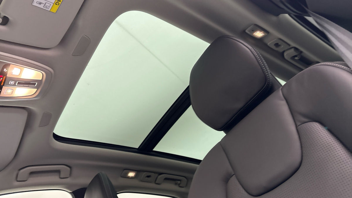 Used Volvo XC60 2023 for sale - 78004131: Photo 6