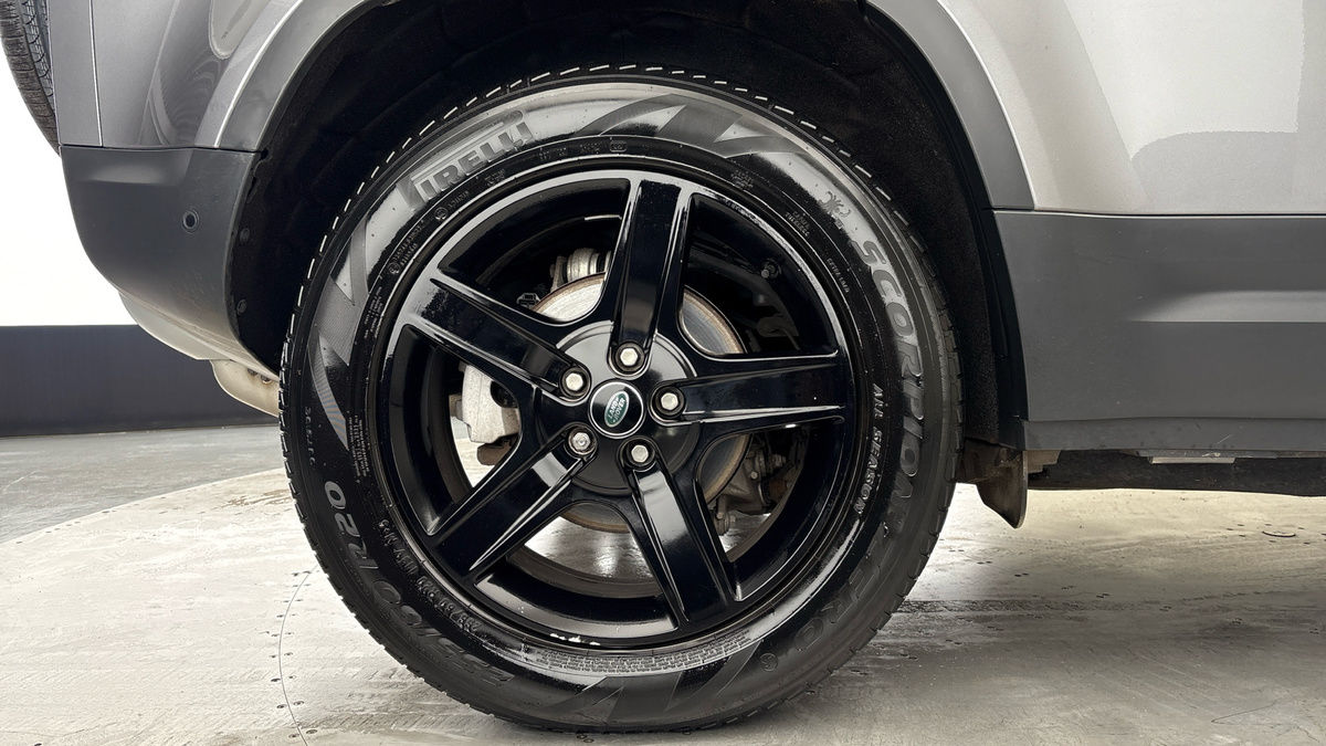 Used Land Rover Defender 110 2021 for sale - 76950908: Photo 10