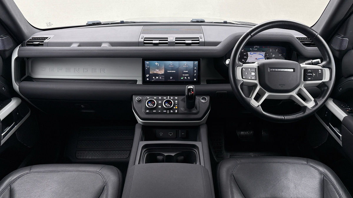 Used Land Rover Defender 110 2021 for sale - 76950908: Photo 12