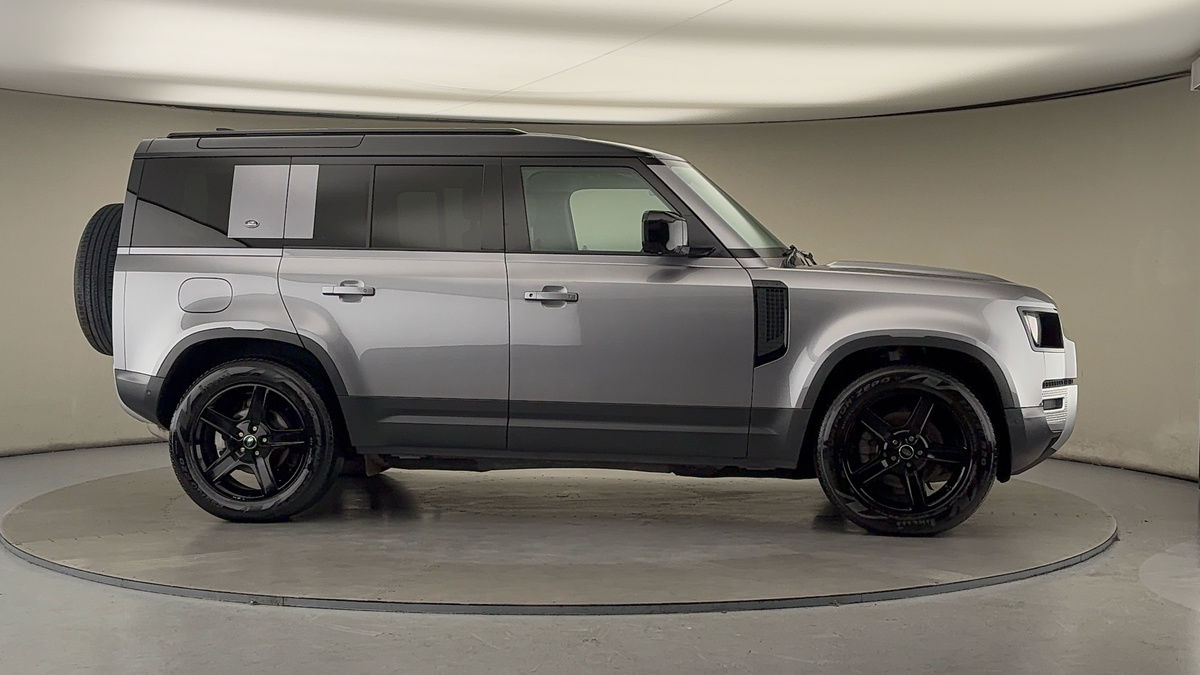 Used Land Rover Defender 110 2021 for sale - 76950908: Photo 37