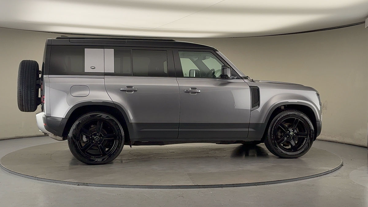 Used Land Rover Defender 110 2021 for sale - 76950908: Photo 38