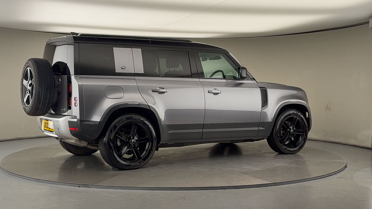 Used Land Rover Defender 110 2021 for sale - 76950908: Photo 39