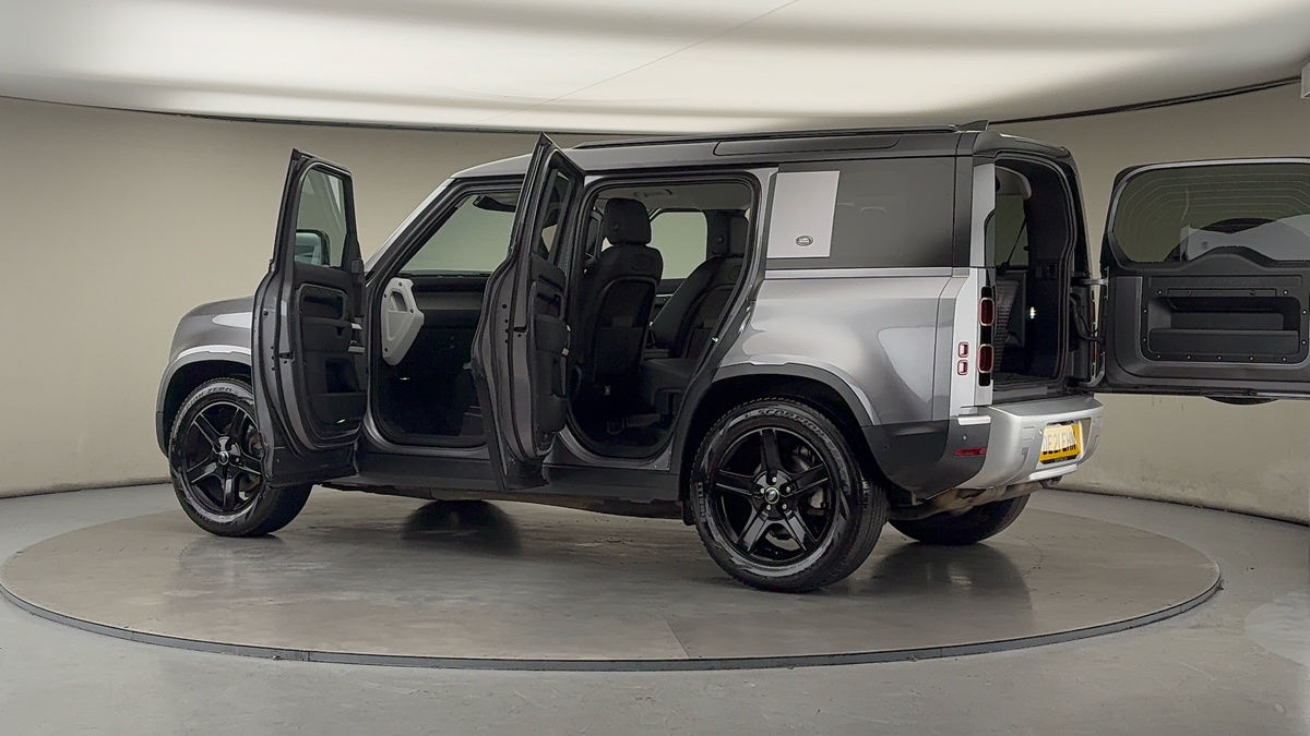 Used Land Rover Defender 110 2021 for sale - 76950908: Photo 46